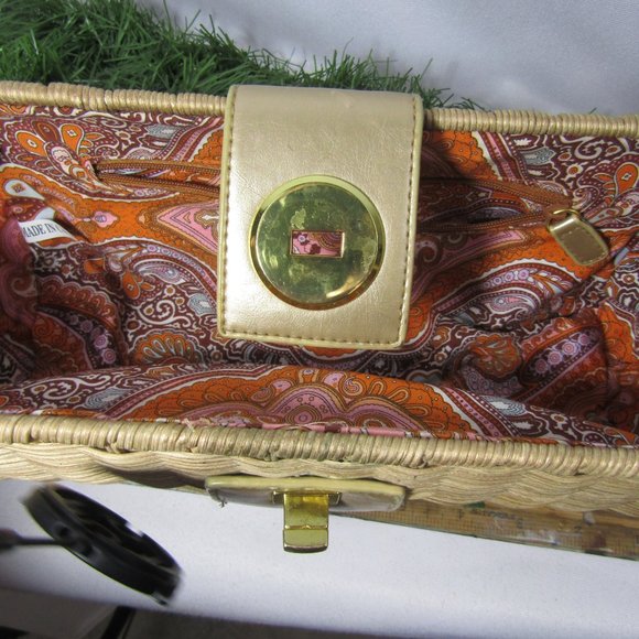 wicker handbag - Picture 3 of 6